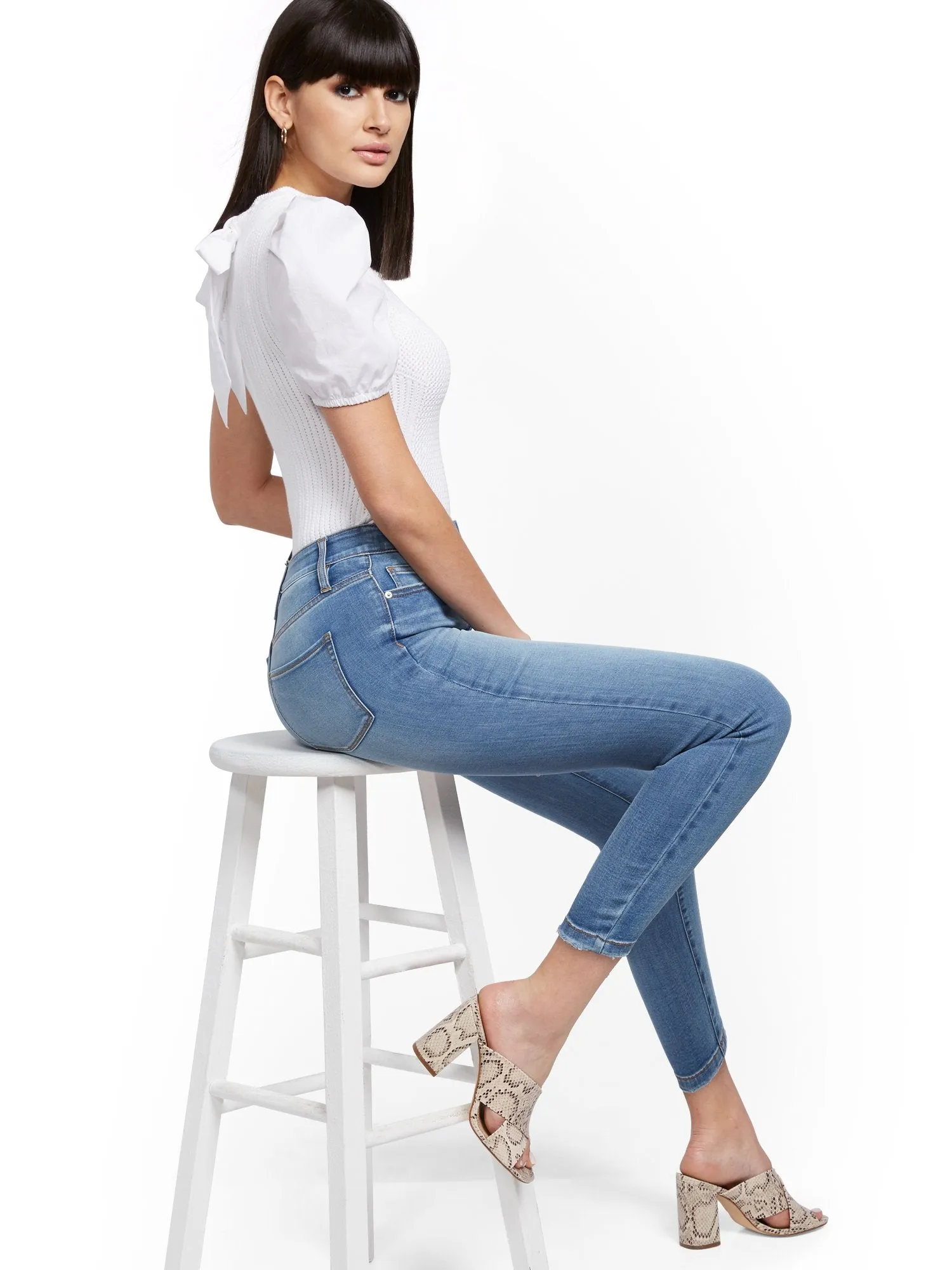 Abby Super High-Waisted No Gap Super-Skinny Ankle Jeans - Light Blue