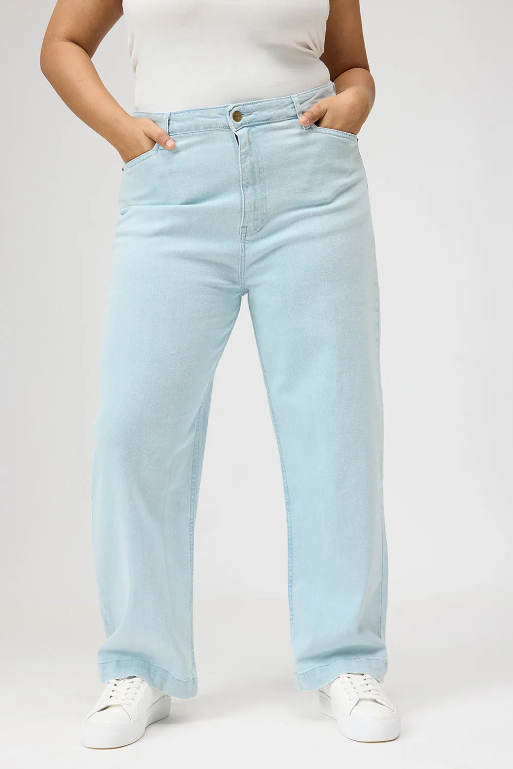 Curve Faded Blue High Waist Mom Fit Jeans