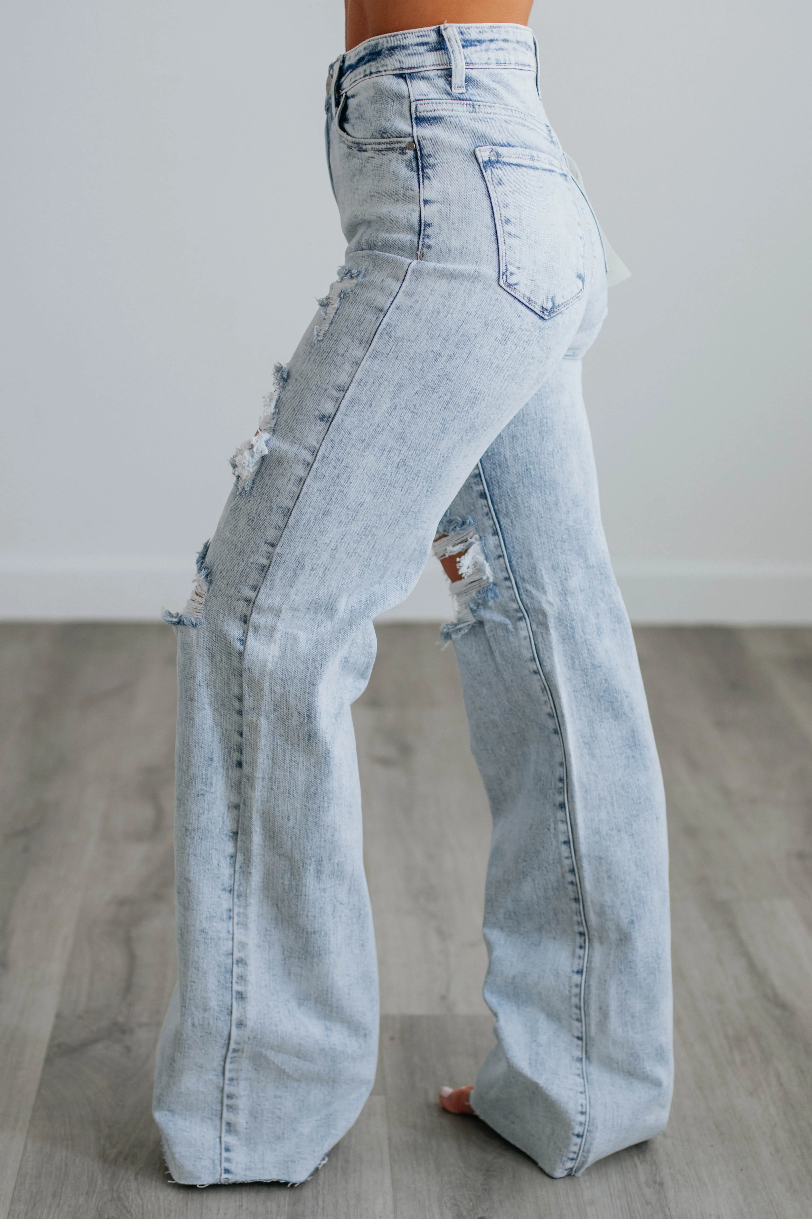 Georgia Risen Jeans - Light Wash