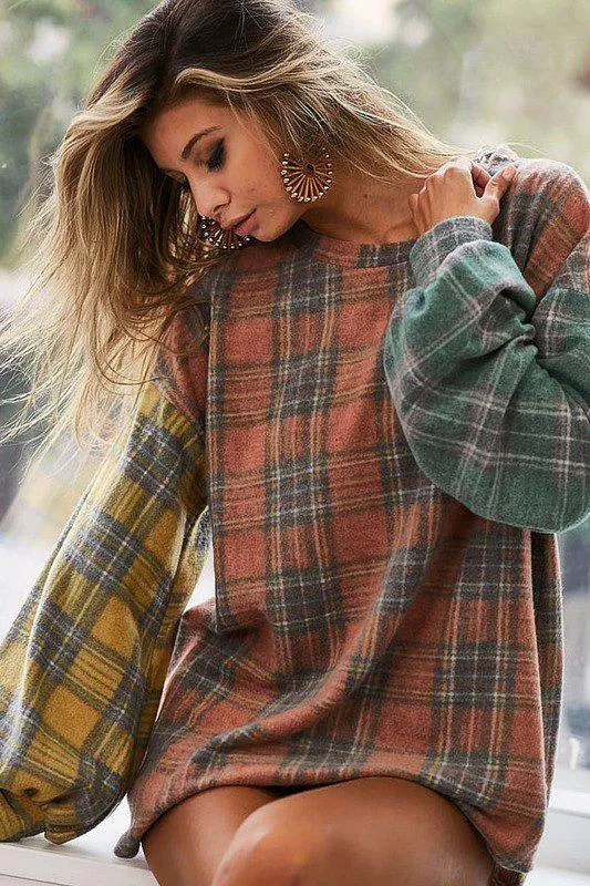 Plaid Print Super Soft Knit Top