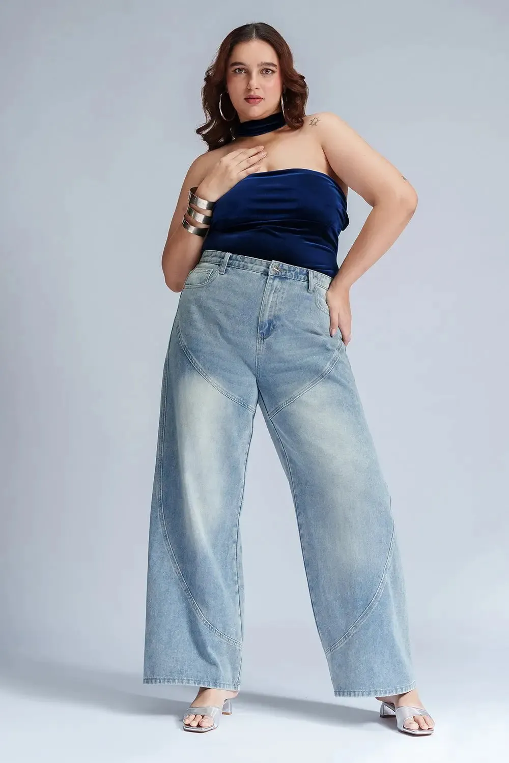 Serene Sky Curve Panelled Straight Fit Jeans